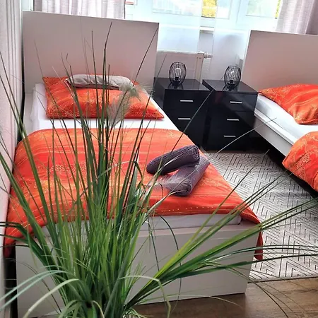 Bahnhof Apartment *
